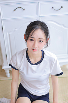 我是爸爸的女人中字头